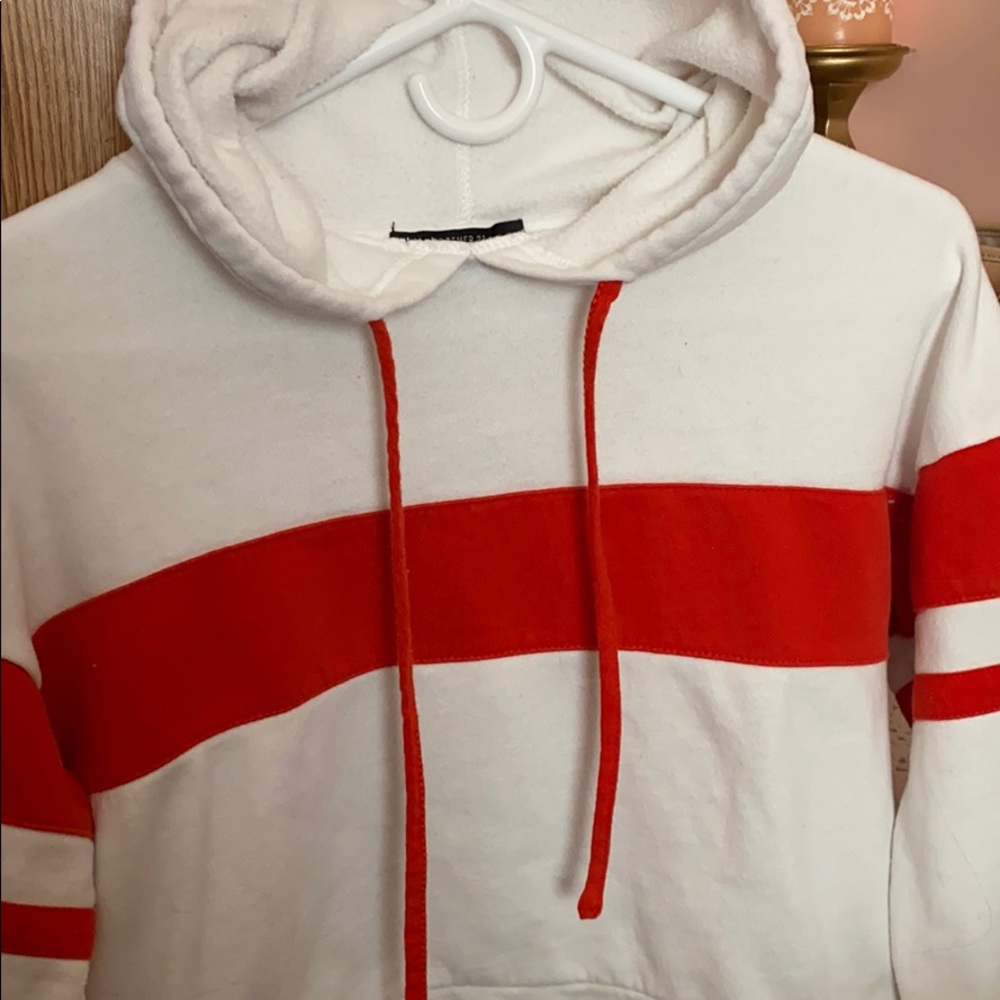 Cropped Hoodie